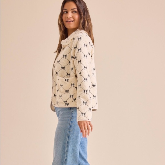 Altar'd State Cream Teddy Jacket with Black Bow Motif - Picture 3 of 8